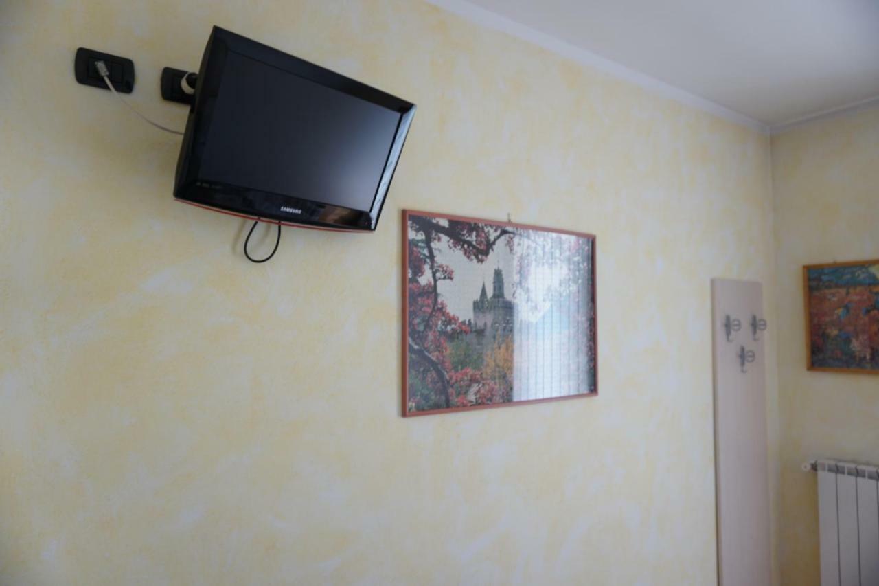 B&B La Villetta Breno Esterno foto